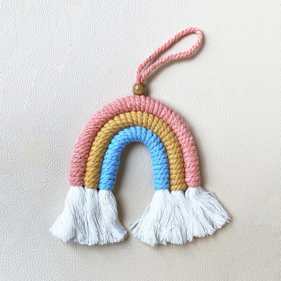 Decorative macrame rainbow
